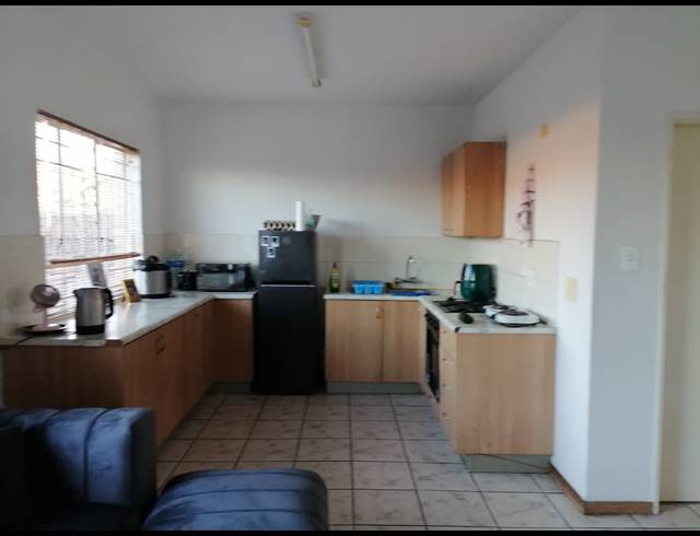 1 BEDROOM APARTMENT FOR SALE IN GREENHILLS